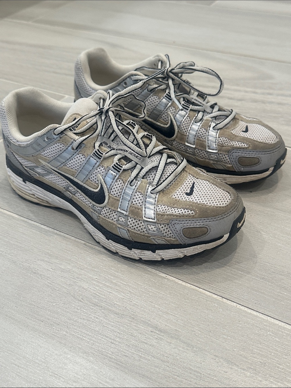 Nike P-6000 Size 6.5 Silver and Black Running Shoes